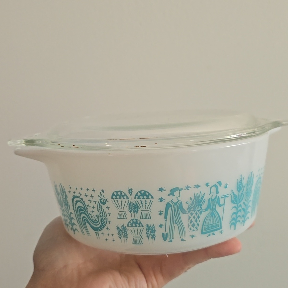Vintage Pyrex Butterprint Amish Casserole Dish Set - Picture 7 of 8